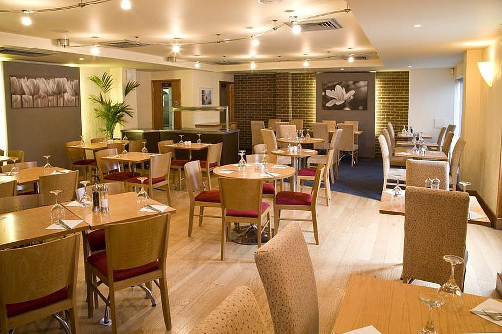 Premier Inn London Elstree / Borehamwood Zewnętrze zdjęcie