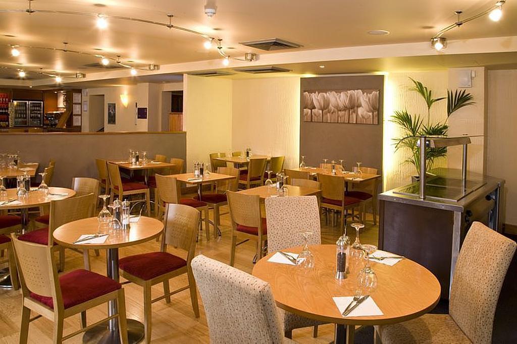 Premier Inn London Elstree / Borehamwood Zewnętrze zdjęcie