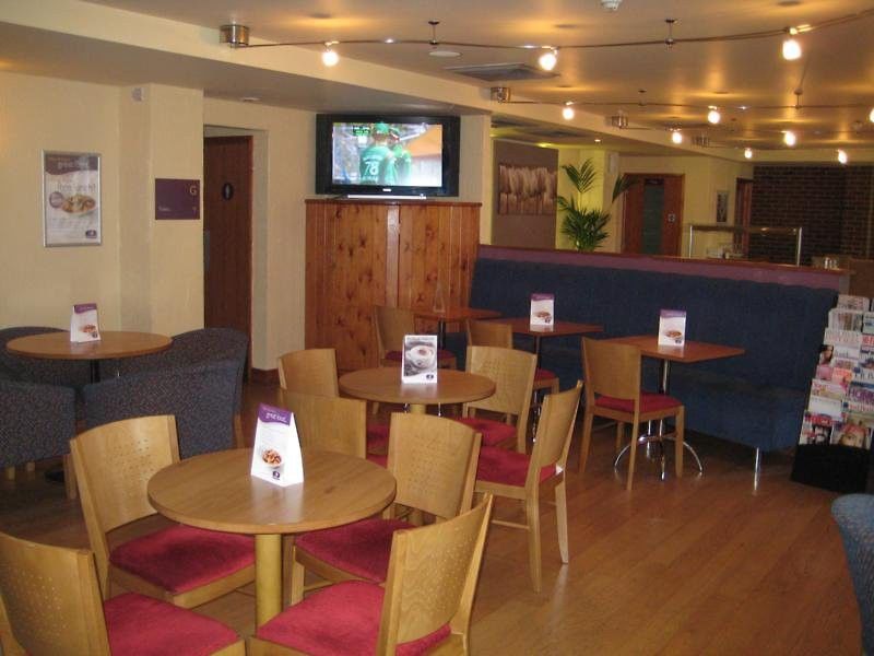 Premier Inn London Elstree / Borehamwood Zewnętrze zdjęcie